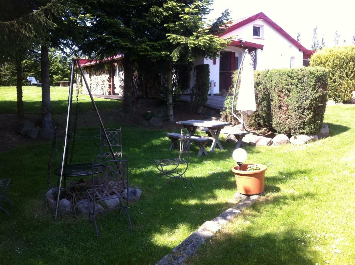 Kapitanskie Gniazdo Czaplinek Exterior foto